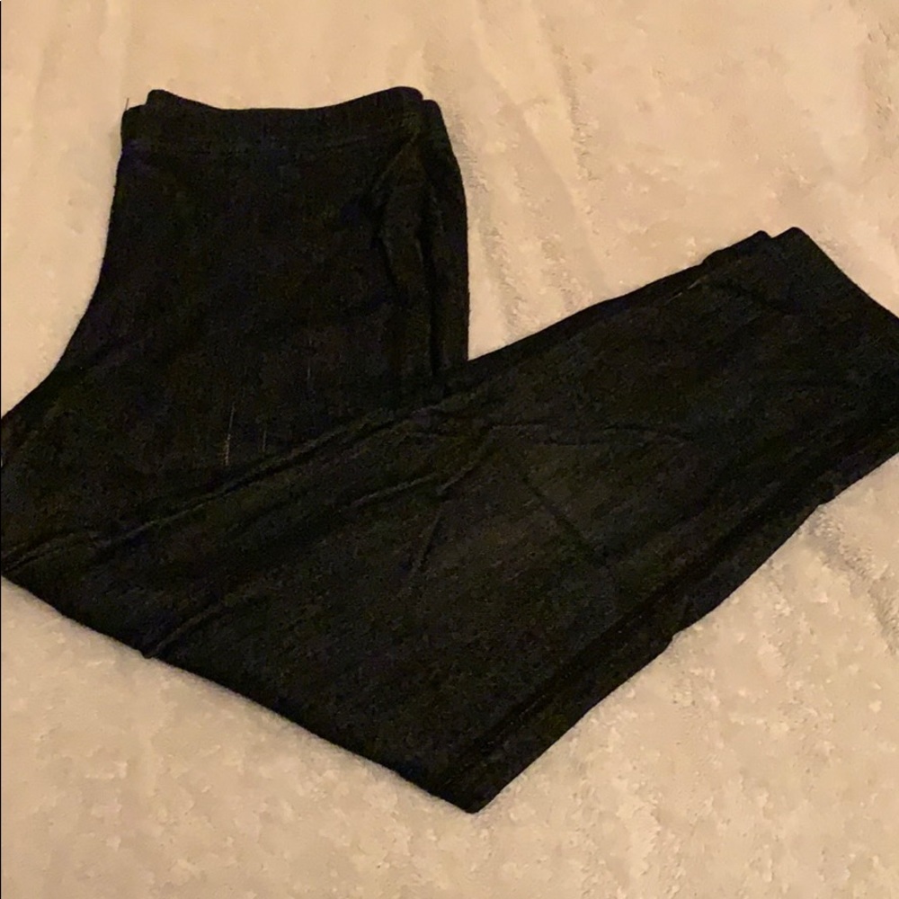 stretchy leggings